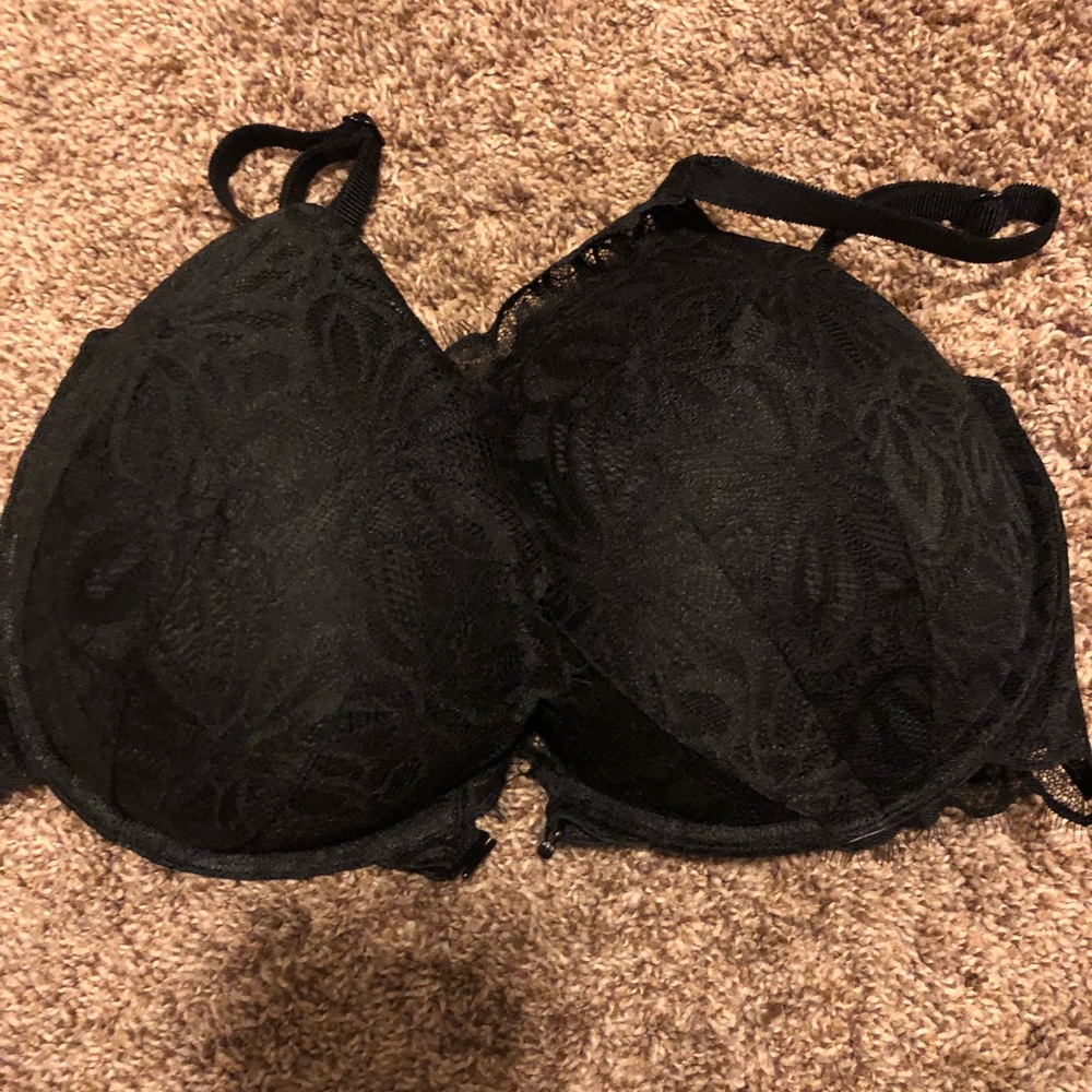 Brand new Pink Victoria secret bra